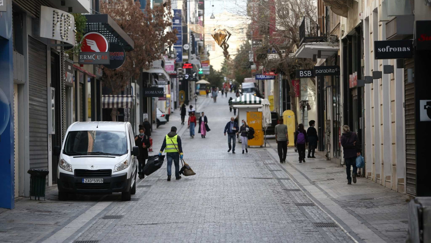 Αναβλήθηκε η συνεδρίαση των λοιμωξιολόγων, τα νέα μέτρα στο τραπέζι