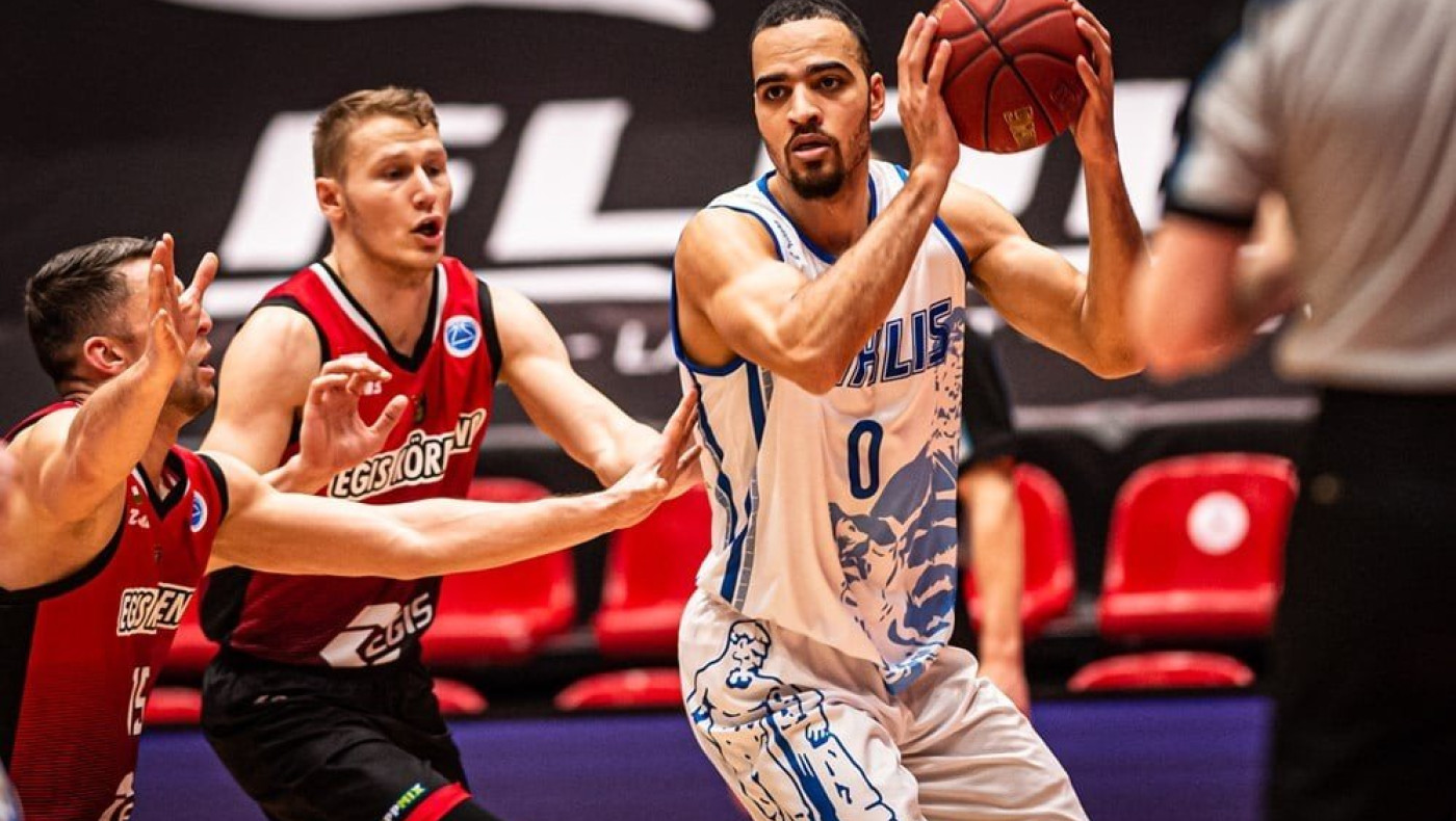 Το μυαλό σε ΑΕΚ και Άνβιλ για τον Ηρακλή