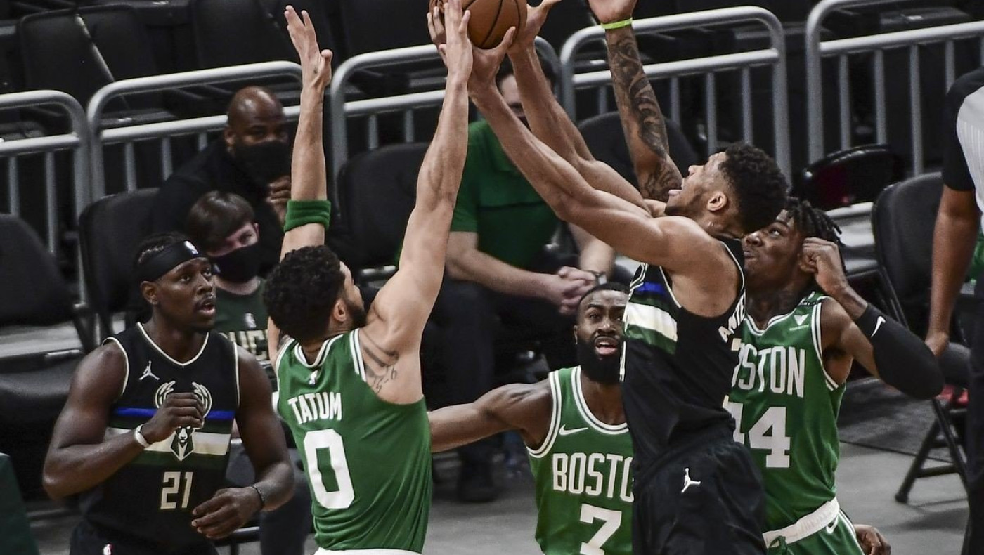 Οι Σέλτικς έπιασαν στον ύπνο τους Μπακς