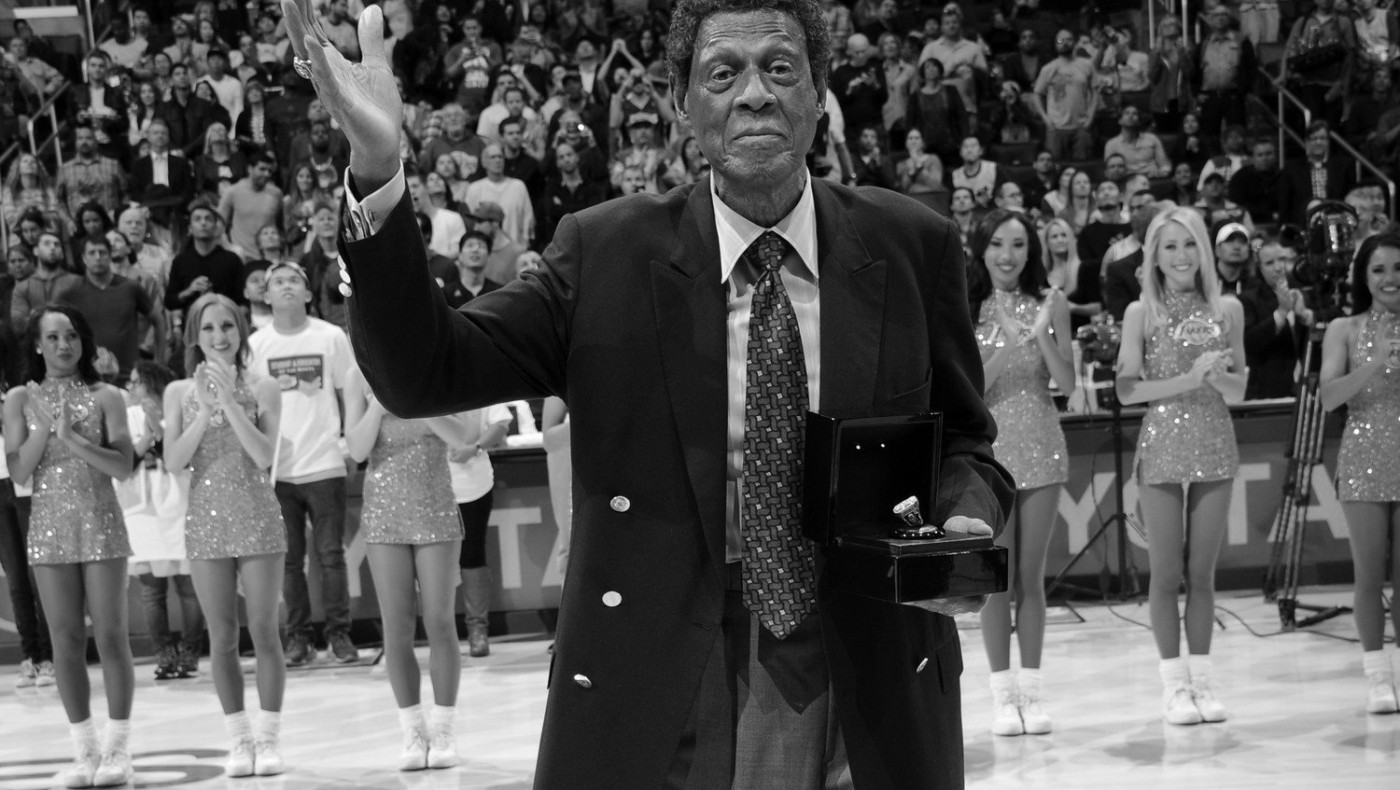 Θρήνος στο NBA: «Έφυγε» ο σπουδαίος Έλτζιν Μπέιλορ