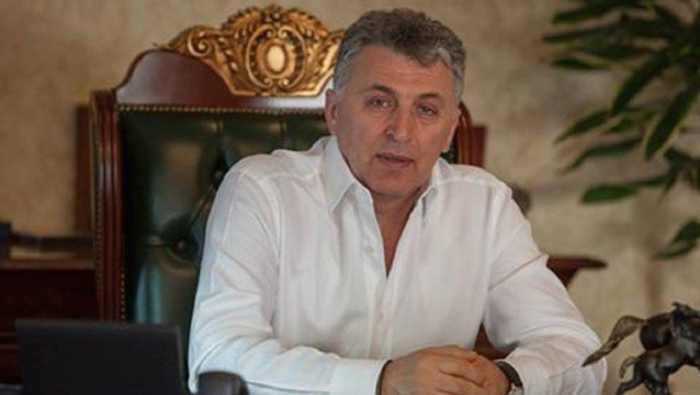 Οι ξενοδόχοι Θεσσαλονίκης για την ξαφνική απώλεια του Μουζενίδη!