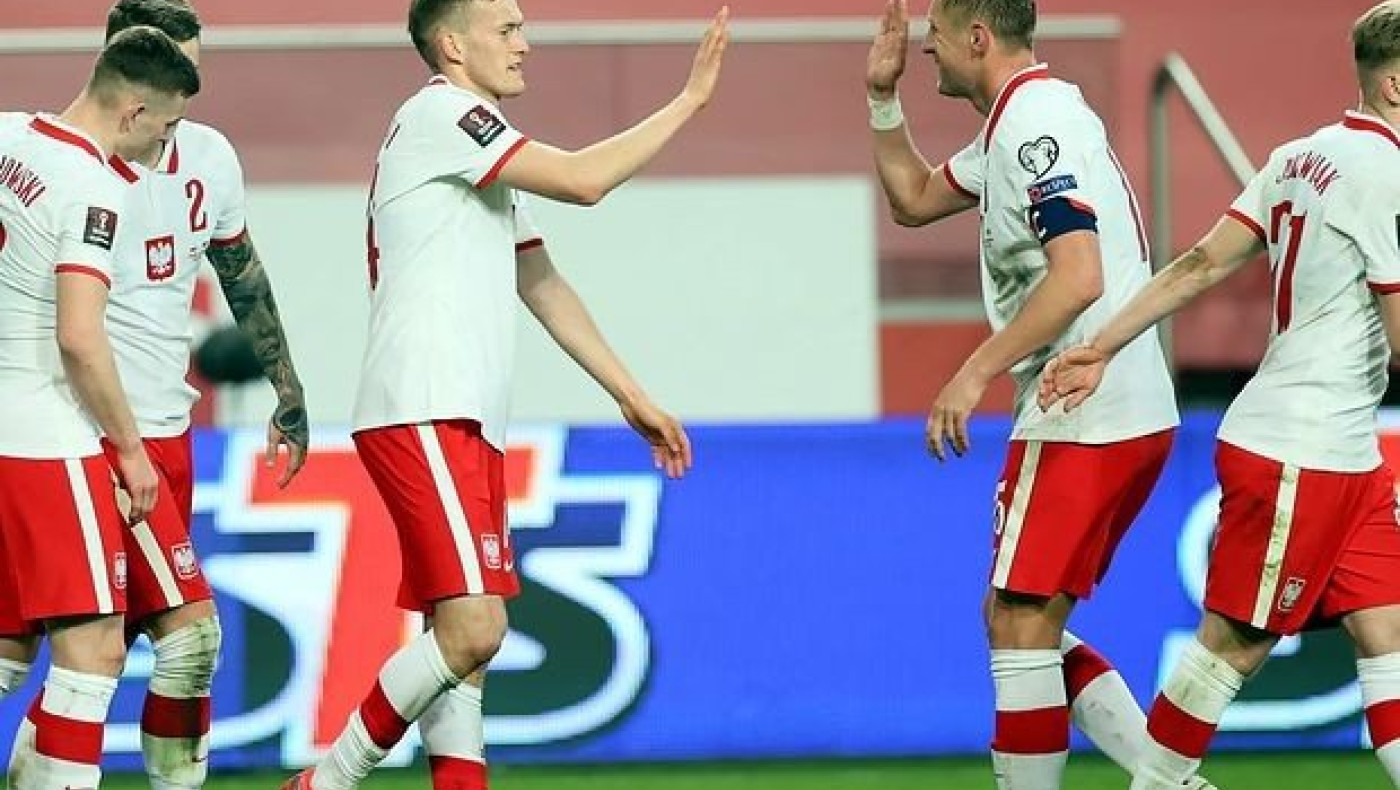 Αποθέωση Πολωνών για Σφιντέρσκι: «Ο καλύτερος μετά τον Λεβαντόφσκι»