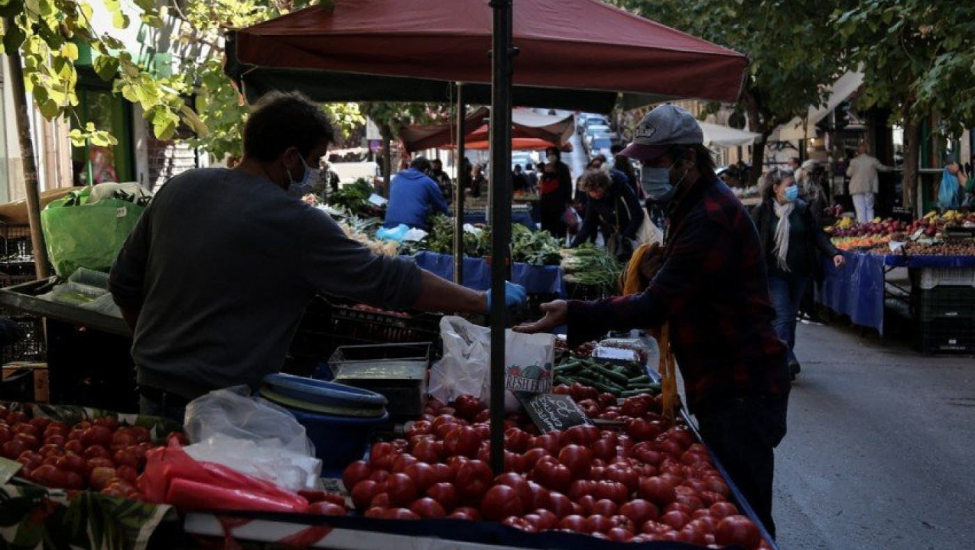 Λαϊκές Αγορές: Απεργούν και διαθέτουν... δωρεάν τα προϊόντα τους!