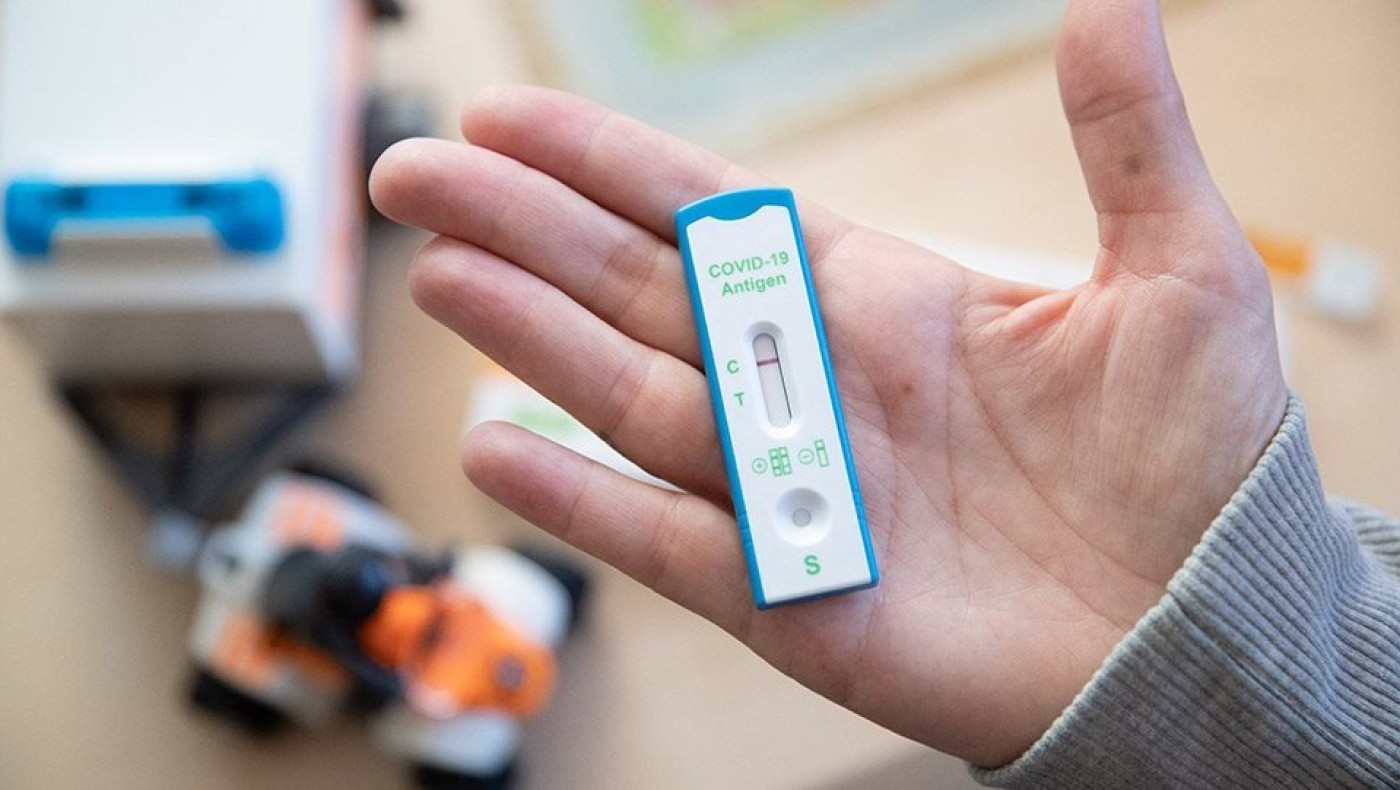 Self test: Από τη Δευτέρα διαθέσιμα στα φαρμακεία - Πώς θα το κάνετε