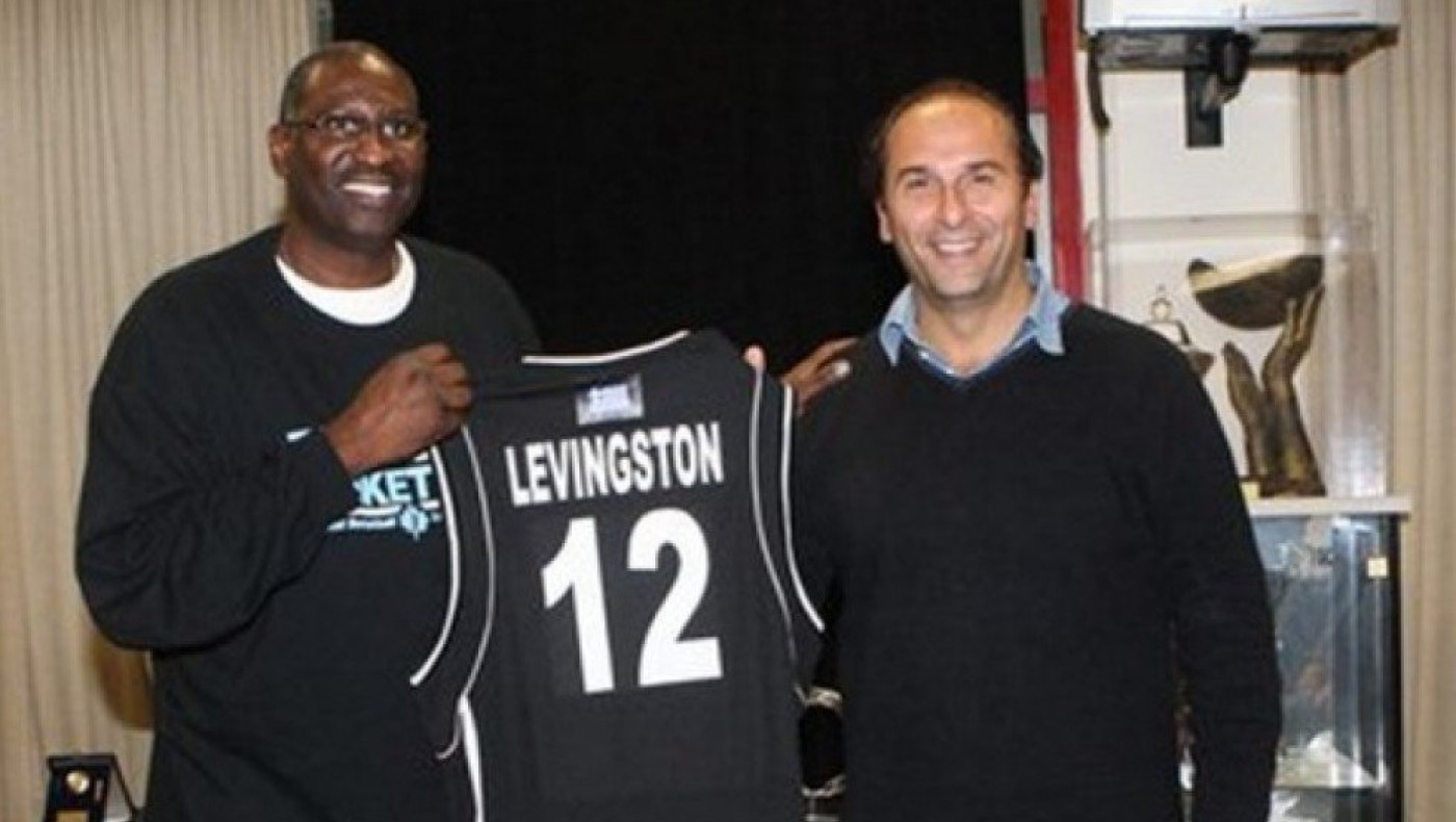 Ο μύθος του ΠΑΟΚ επέστρεψε στους πάγκους!