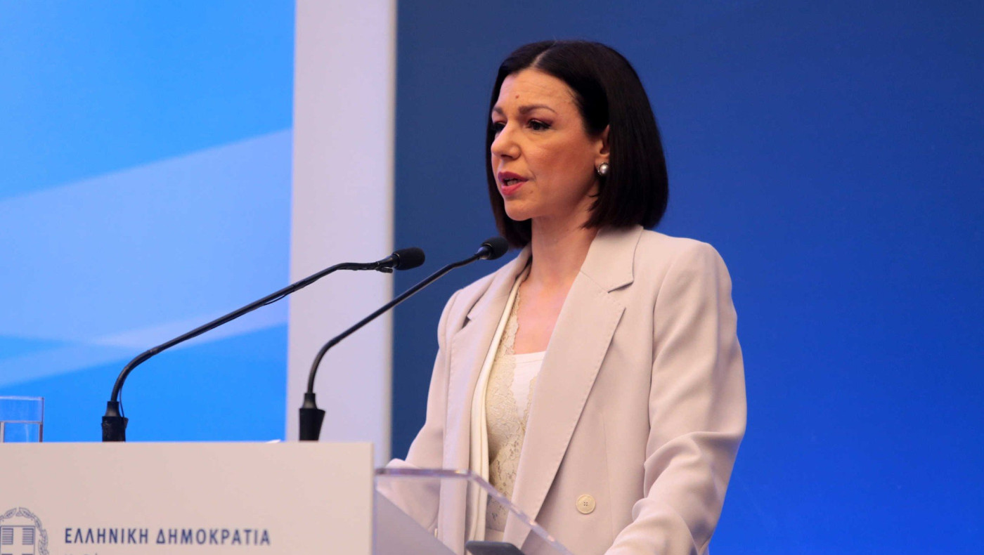 Πελώνη: «Περικοπή αποδοχών σε δημόσιους υπάλληλους που δεν κάνουν self test»