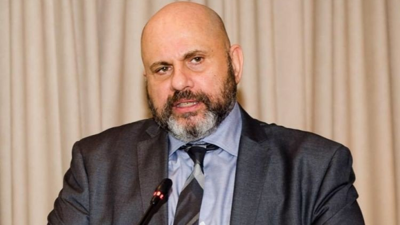 Κούβελας για Astra Zeneca: Ανάλογοι θάνατοι προκλήθηκαν κι από τα άλλα εμβόλια, δεν έγινε κάτι...