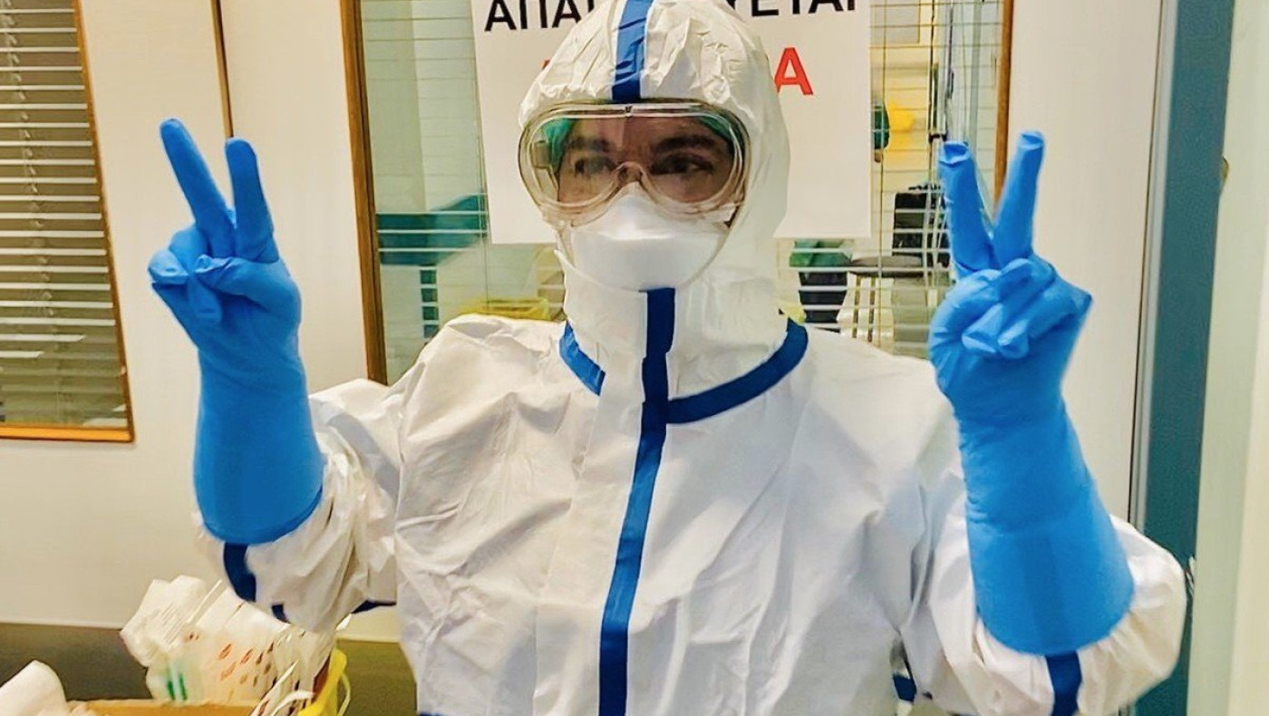 ΘΑΥΜΑ: Γέννησε ενώ ήταν διασωληνωμένη λόγω κορωνοϊού!