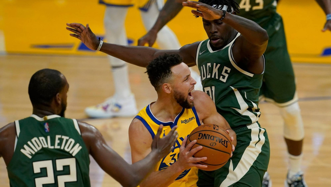 Ο Κάρι «καθάρισε» τους Μπακς – Καβγάς στο Τορόντο