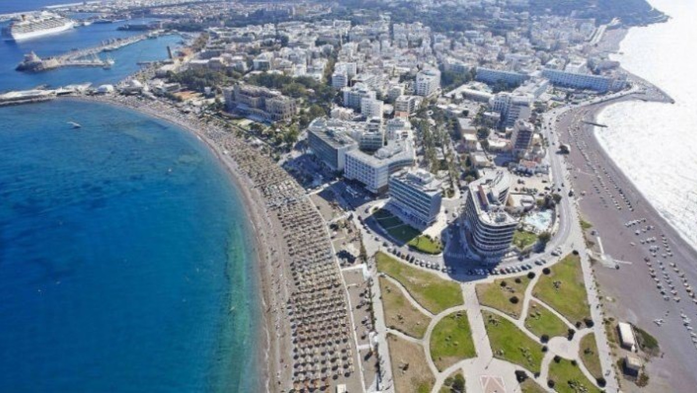 Η Ρόδος... άνοιξε και υποδέχεται 189 Ολλανδούς τουρίστες!