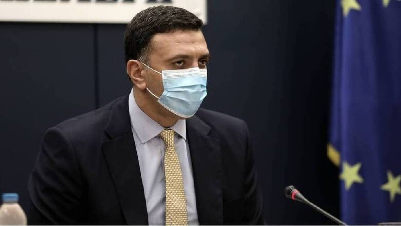 Κικίλιας: Τον Ιούνιο ο εμβολιασμός των υγιών σαραντάρηδων