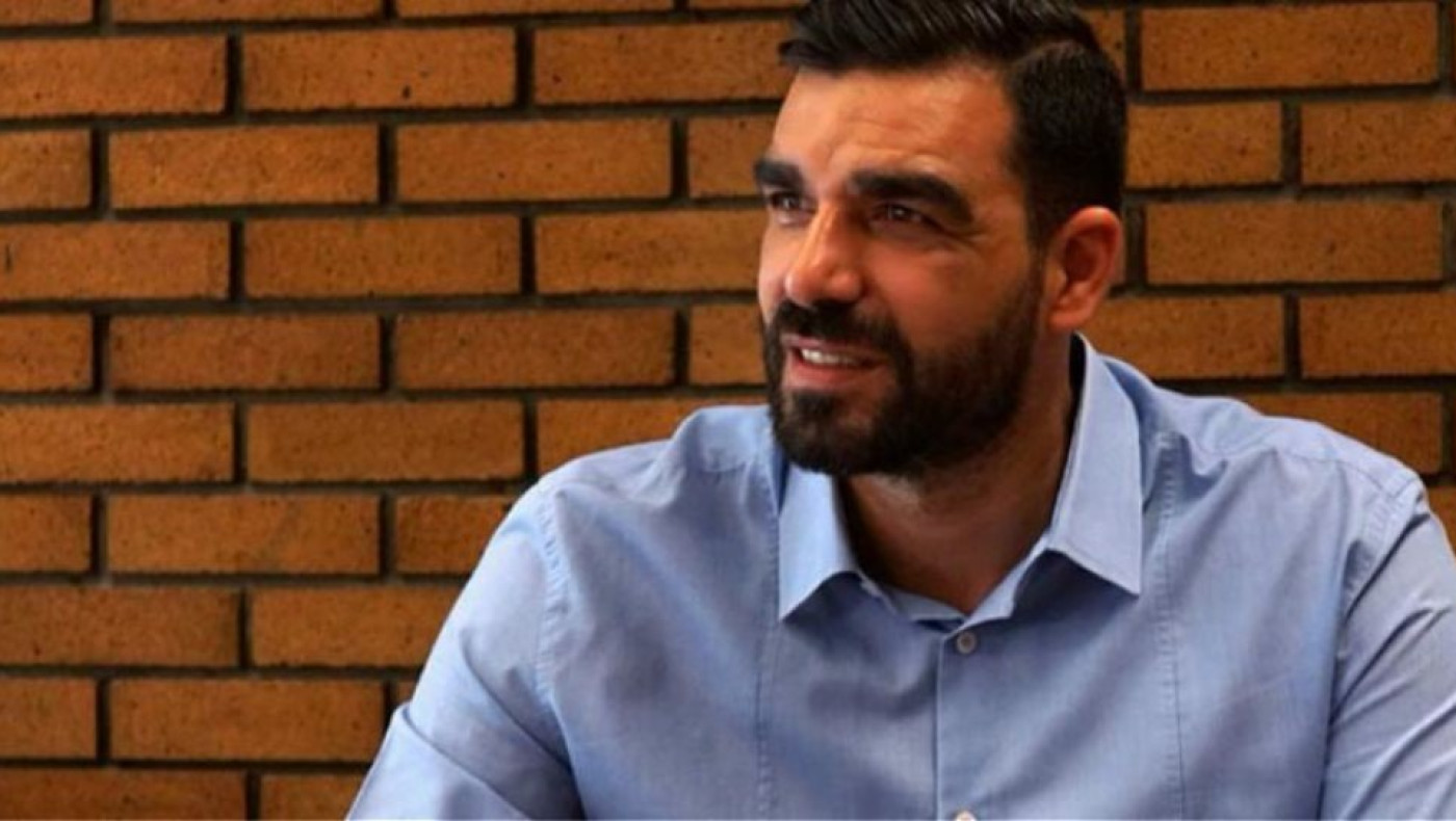 Κωνσταντινέας: «Ο πολιτικός πρέπει να έχει ένσημα, να είναι τίμιος και να είναι λαϊκός»