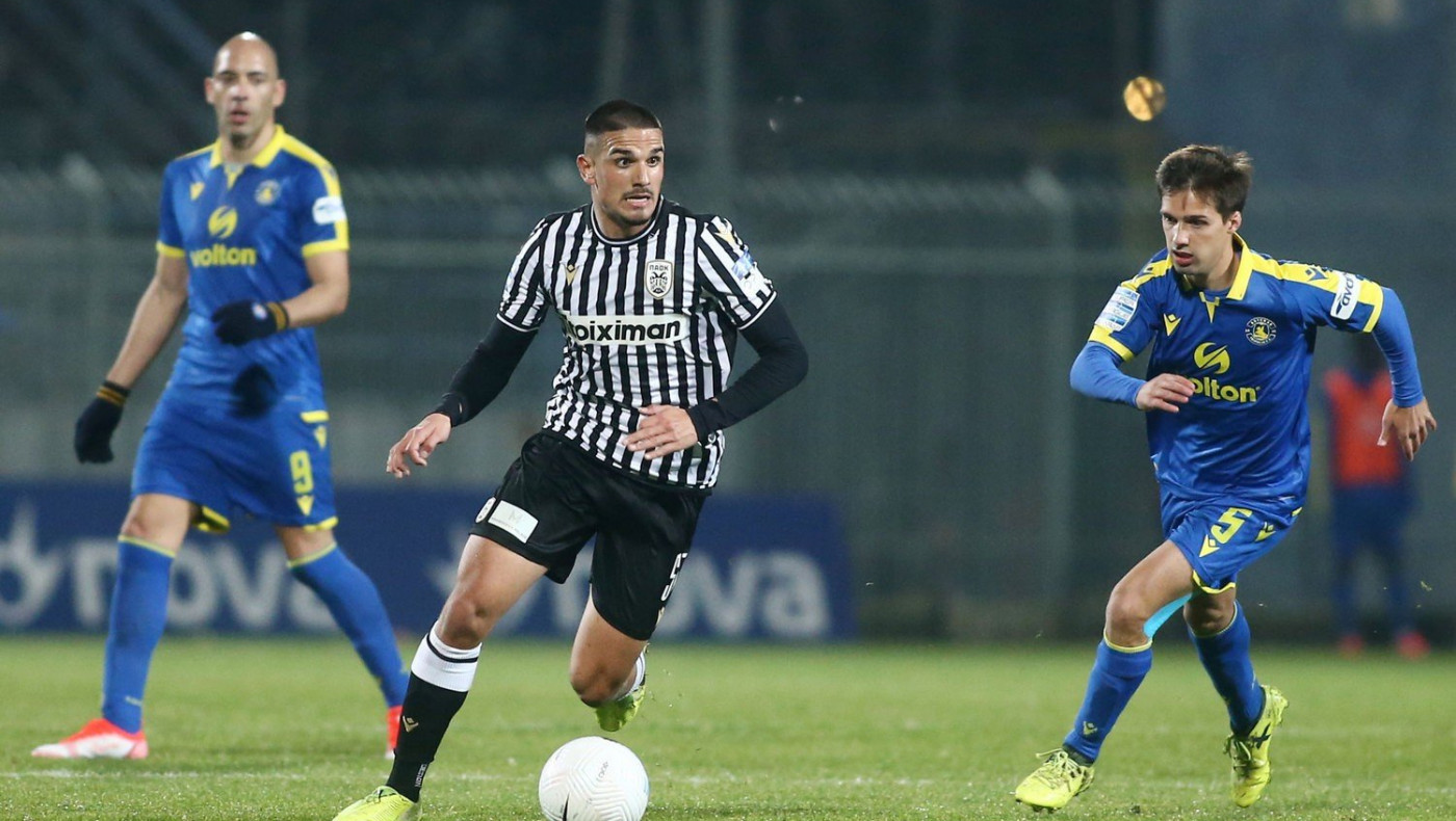 Τσιγγάρας: «Μας ανέβασε την ψυχολογία το γκολ του Μουργκ»