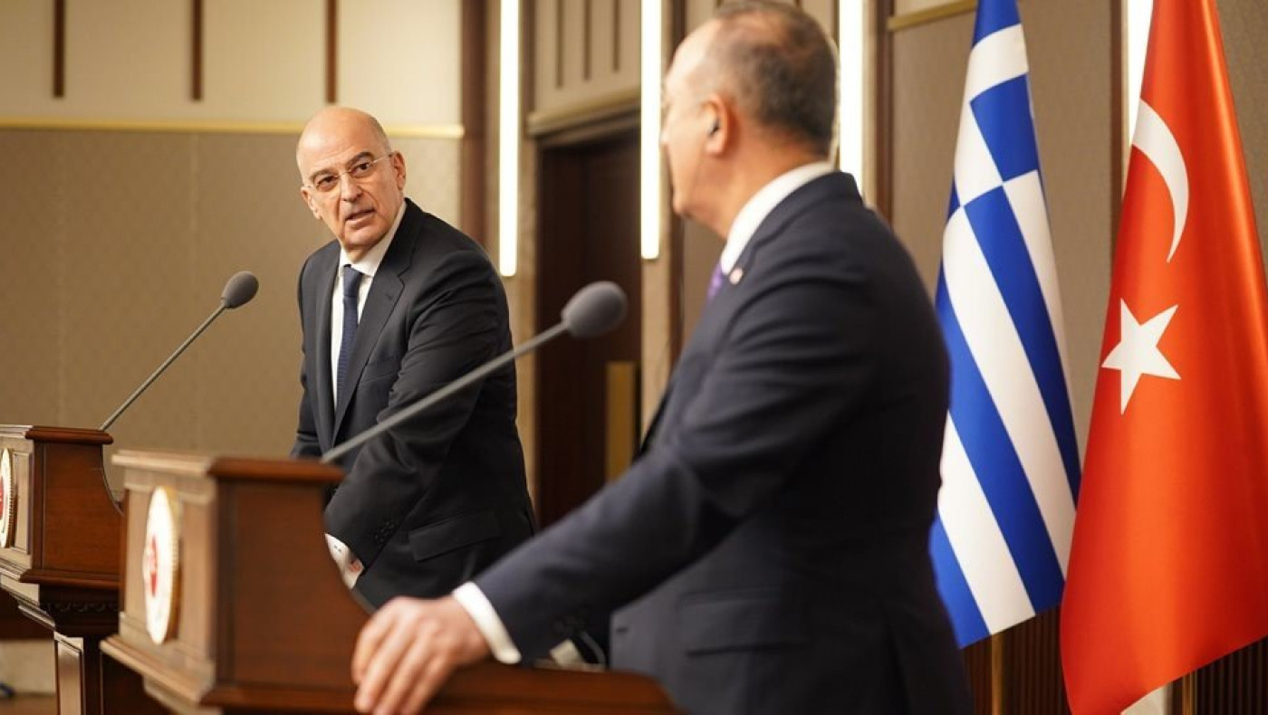 Το παρασκήνιο της «έκρηξης» Δένδια μπροστά στον Τσαβούσογλου