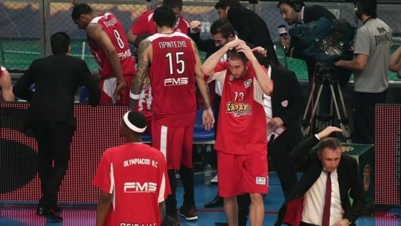 Λοτζέτσκι: «Πώς σκ@τ@ επιτρέπουν τέτοια πράγματα;»