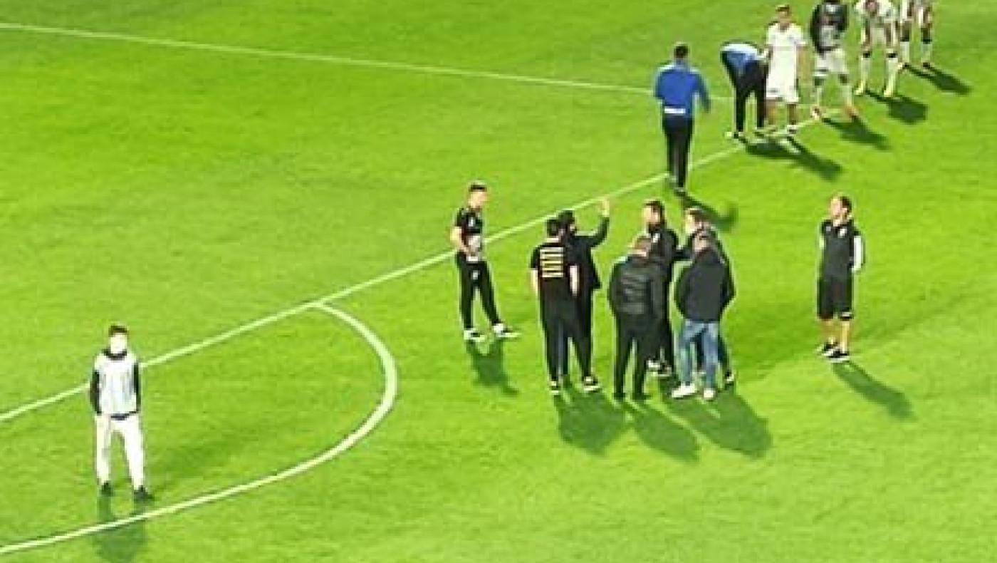 Θερμό τετ α τετ Καρυπίδη-Πάμπλο Γκαρσία: «Ντροπή σου να πιάνεις τα γεννητικά σου όργανα »