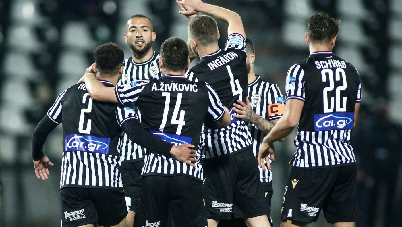 Πλησιάζοντας τους στόχους του δείχνει ότι βρίσκει τον εαυτό του