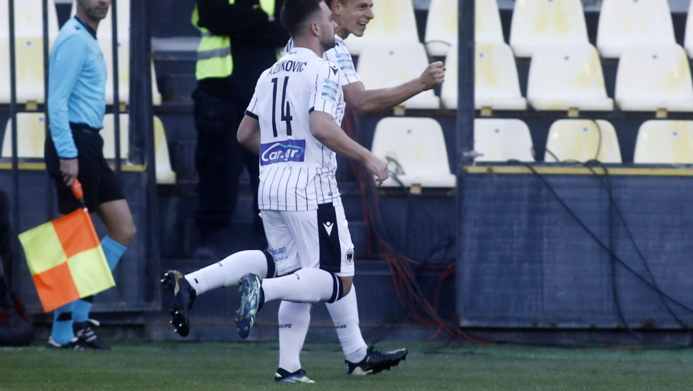 Σβαμπ: «Συνεχίζουμε όλοι μαζί δυνατά, σαν οικογένεια»!