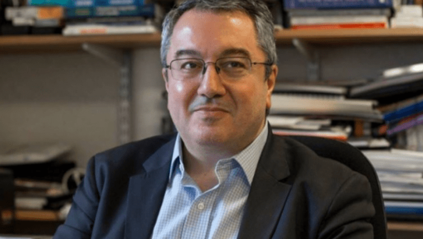 Μόσιαλος: «Ο κορωνοϊός δεν θα εξαφανιστεί - Θα ζούμε με τον ιό για δεκαετίες»