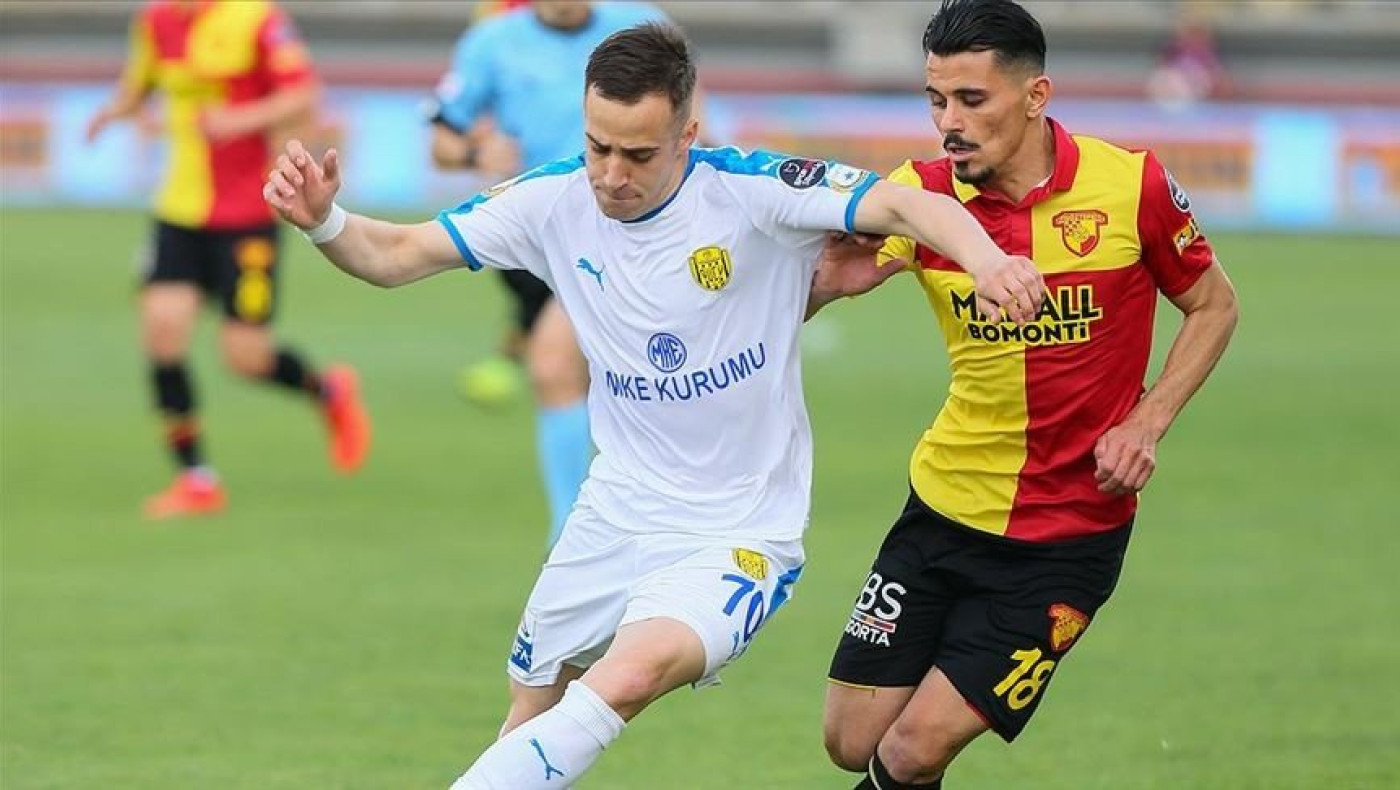 Στέλιος Κίτσιου: «Πόλος έλξης» ο πρώην αμυντικός του ΠΑΟΚ στην Τουρκία