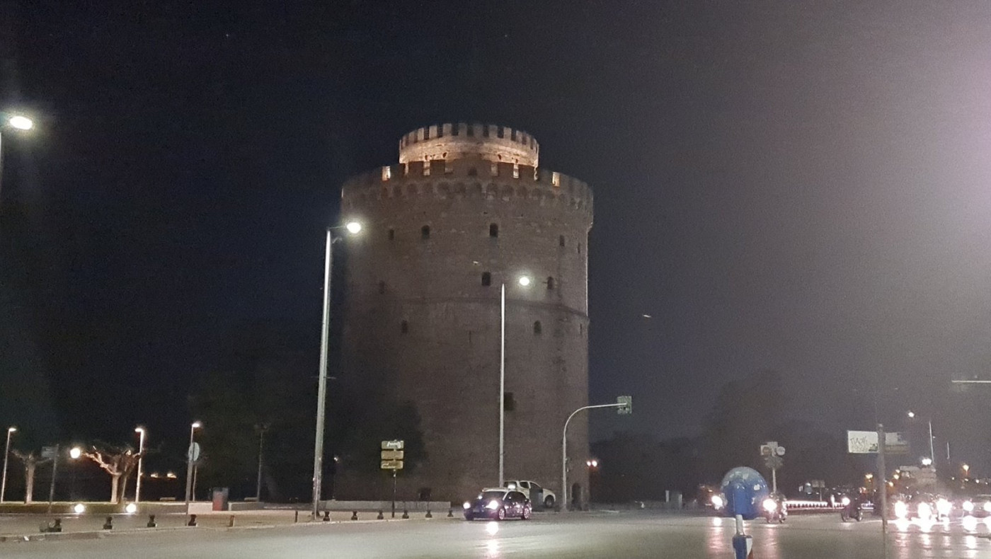 Χρώμα ΠΑΟΚ και στον Λευκό Πύργο