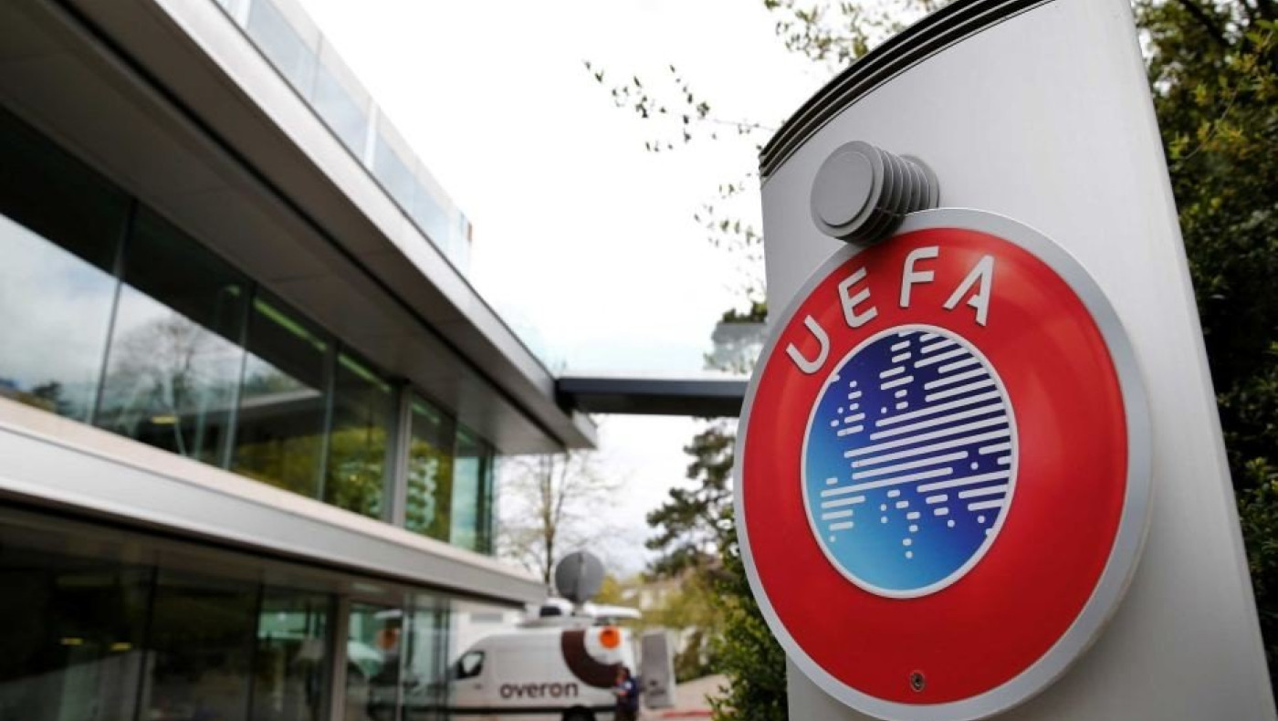 UEFA: «Το ευρωπαϊκό ποδόσφαιρο δεν θα γίνει πλατφόρμα για μεταφορά πολιτικών μηνυμάτων»