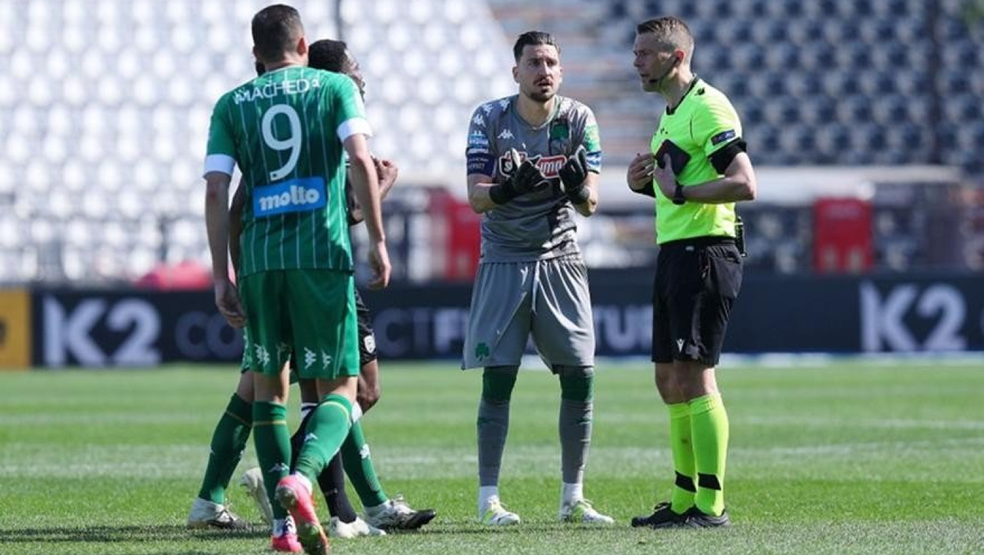 Παναθηναϊκός: «Μια απίστευτη απόφαση του διαιτητή μας στέρησε το γκολ»