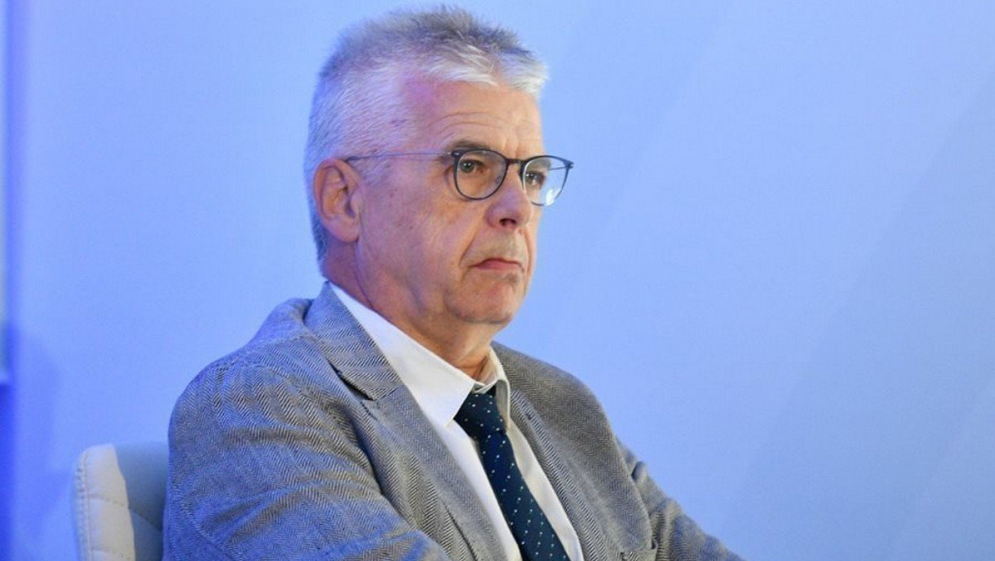 Η απάντηση Γώγου για τη φωτό που τον δείχνει χωρίς μάσκα