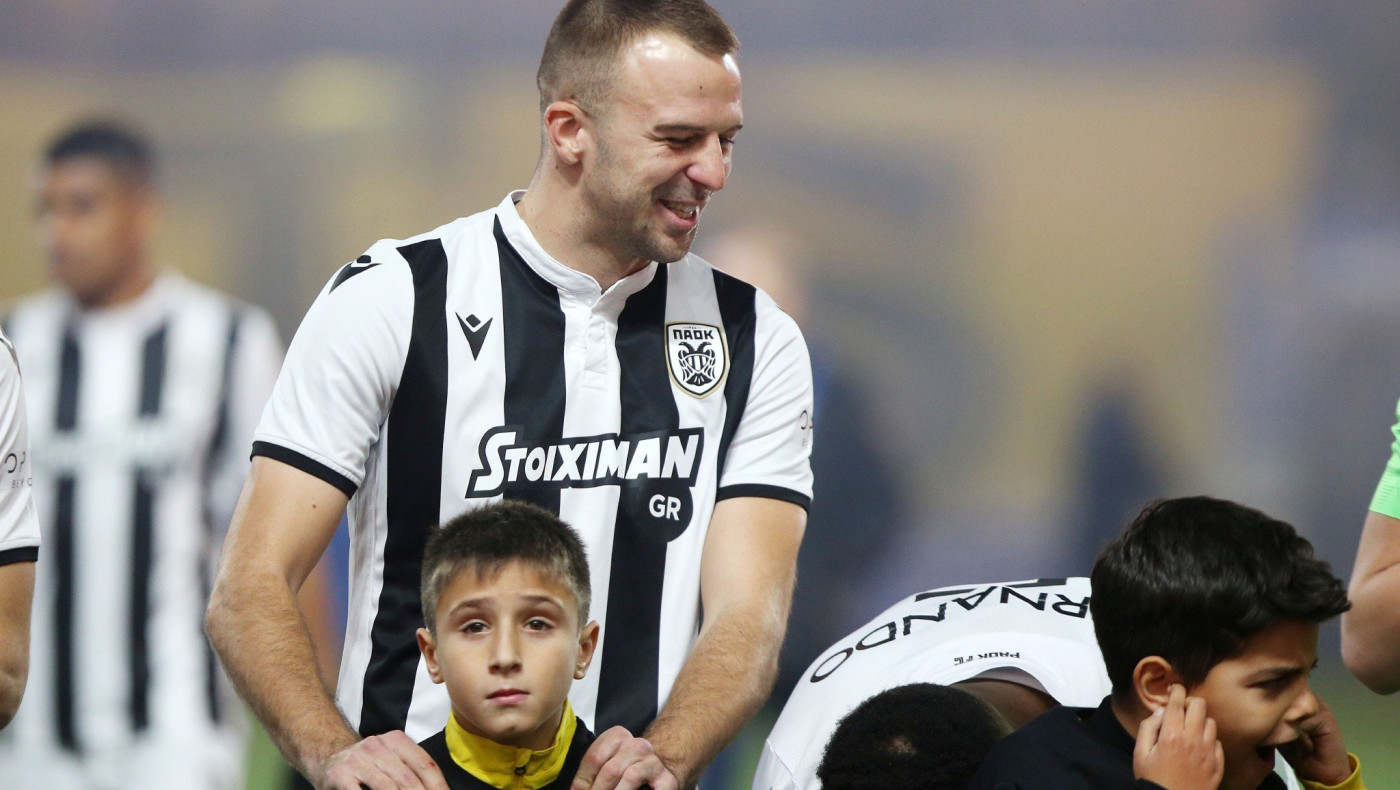 Συγκλονίζει ο Μίσιτς: «Ξεκίνησα από το μηδέν, η καλύτερη περίοδος μου ο ΠΑΟΚ»
