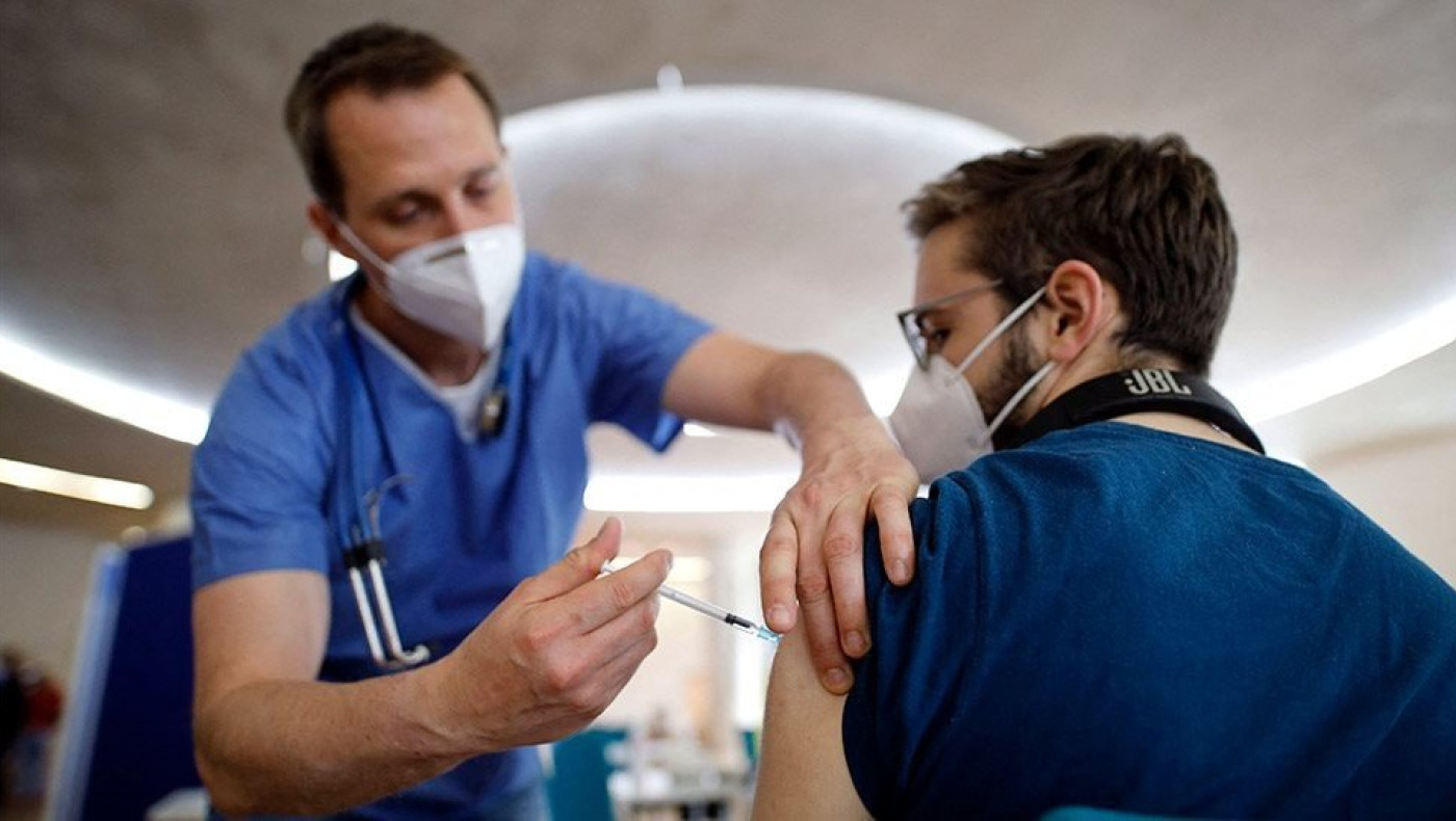 Πότε ανοίγουν τα ραντεβού για ηλικίες 30-44 με όλα τα εμβόλια!