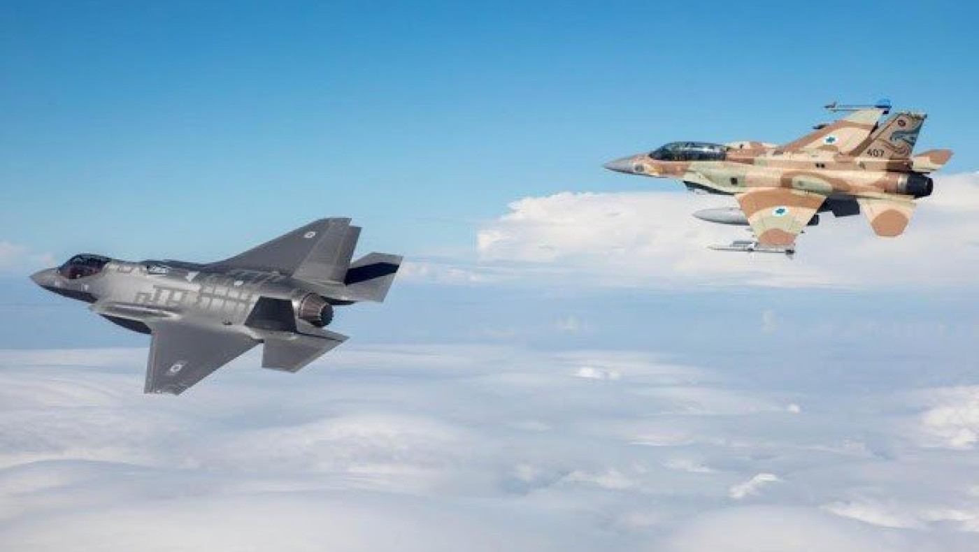 Ισραηλινά μαχητικά διέλυσαν Τουρκικό κτίριο στη Γάζα