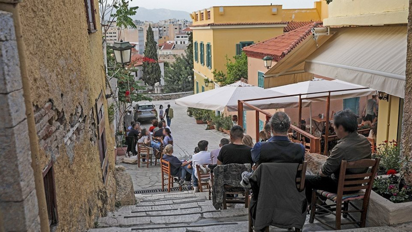Καμπανάκι προς ανεμβολίαστους: Τα 3 μέτρα που επιστρέφουν τον χειμώνα!