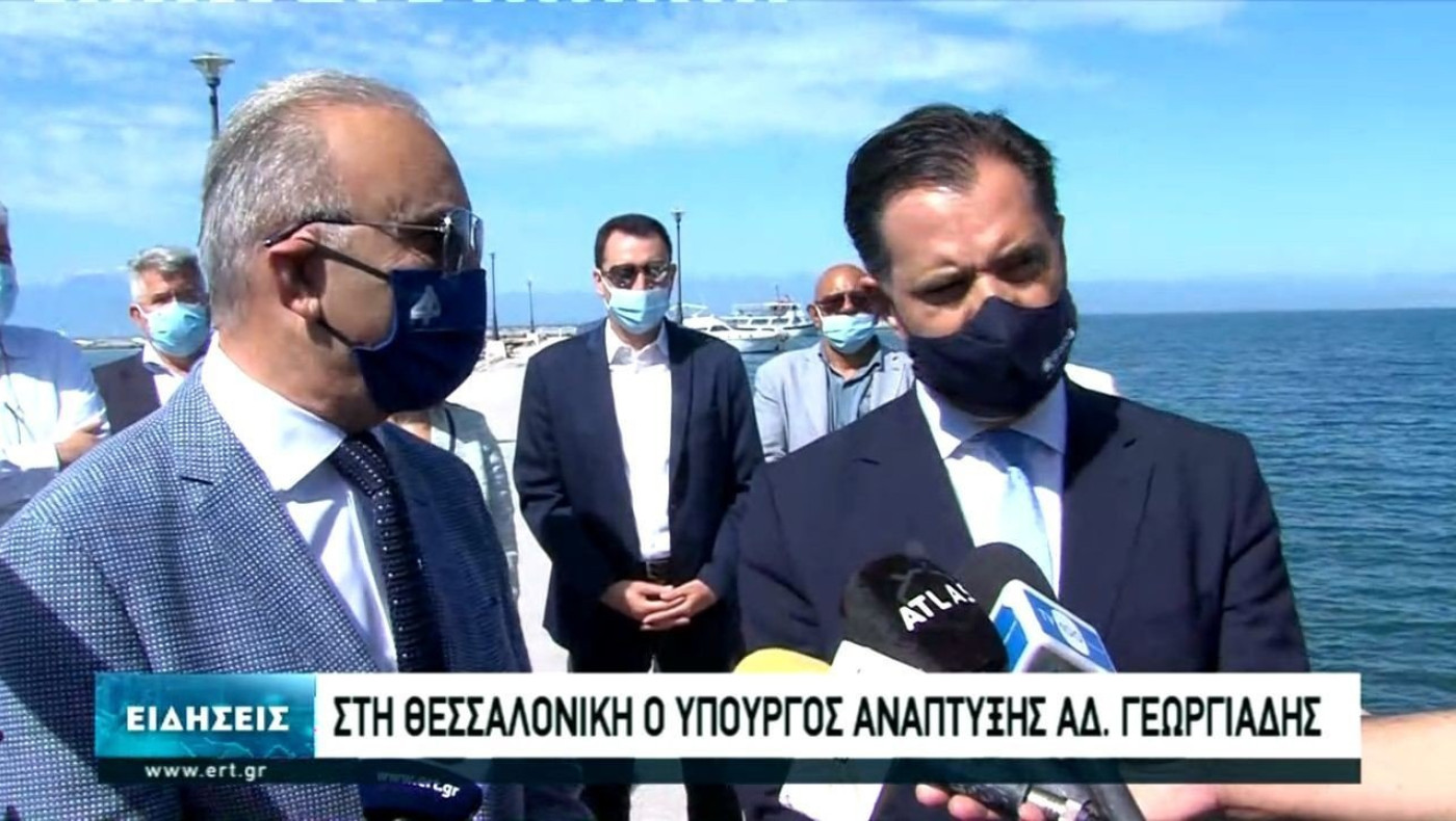 Αδωνις Γεωργιάδης στη Μηχανιώνα: Οι ανακοινώσεις και η επίσκεψη στη Pfizer