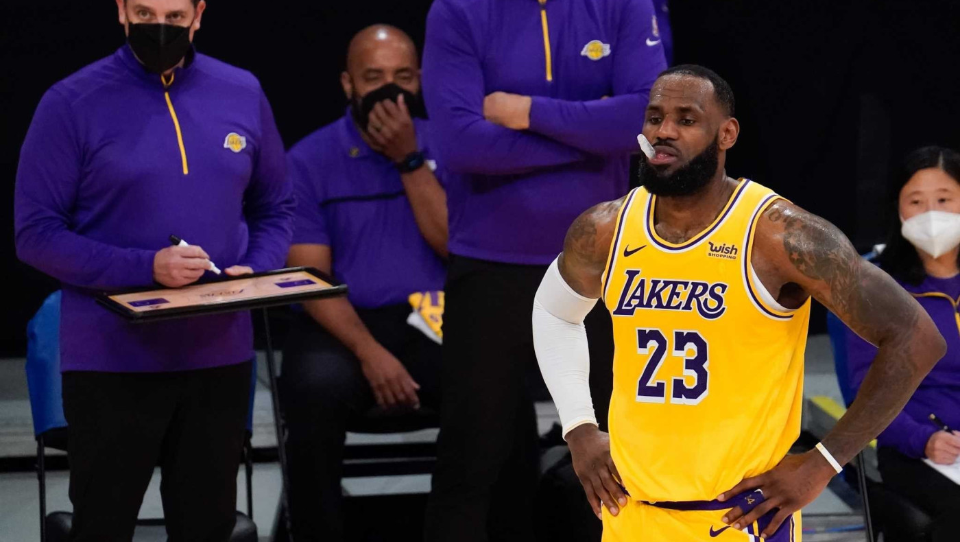 ΝΒΑ: Ο Λεμπρόν Τζέιμς παραβίασε το πρωτόκολλο για τον κορωνοϊό