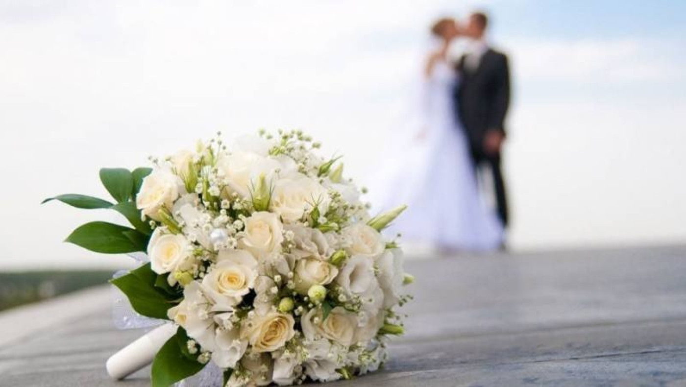 Νέα μέτρα για τον κορωνοϊό και στους γάμους: Θα χορεύουν μόνο νύφη και γαμπρός