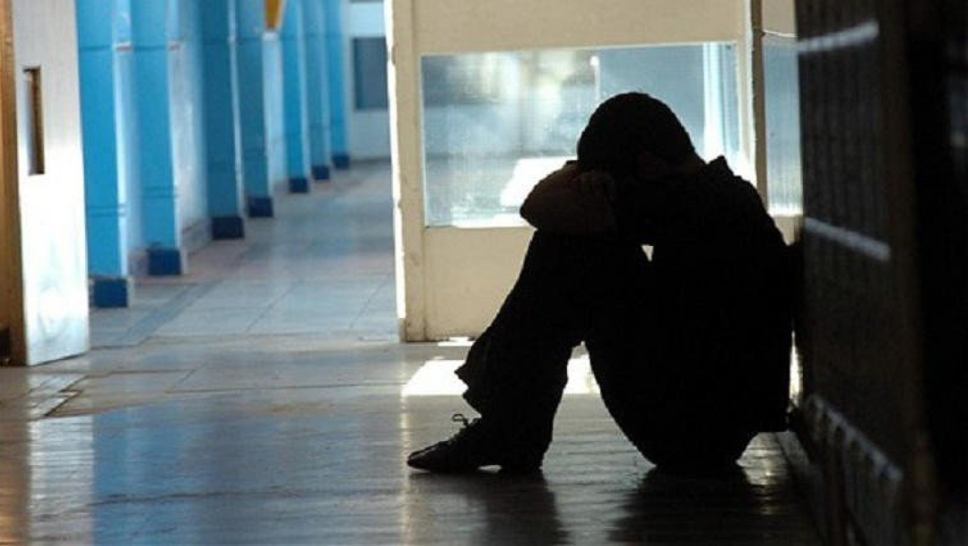 Τρομακτικό bullying: Συμμορία έδεσε σε δέντρο και ξυλοκόπησε άγρια ανήλικο