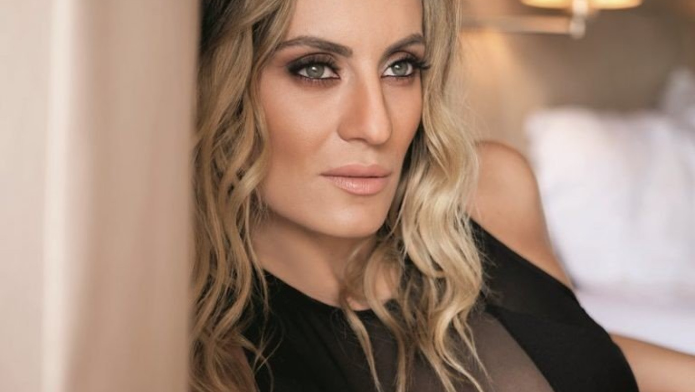 H ανάρτηση της Ελεονώρας Μελέτη για το «γλείψιμο»