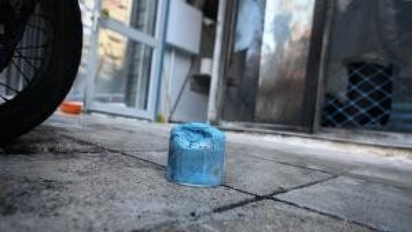 ΟΑΣΘ: Εμπρηστική επίθεση σε εκδοτήριο στο κέντρο της Θεσσαλονίκης