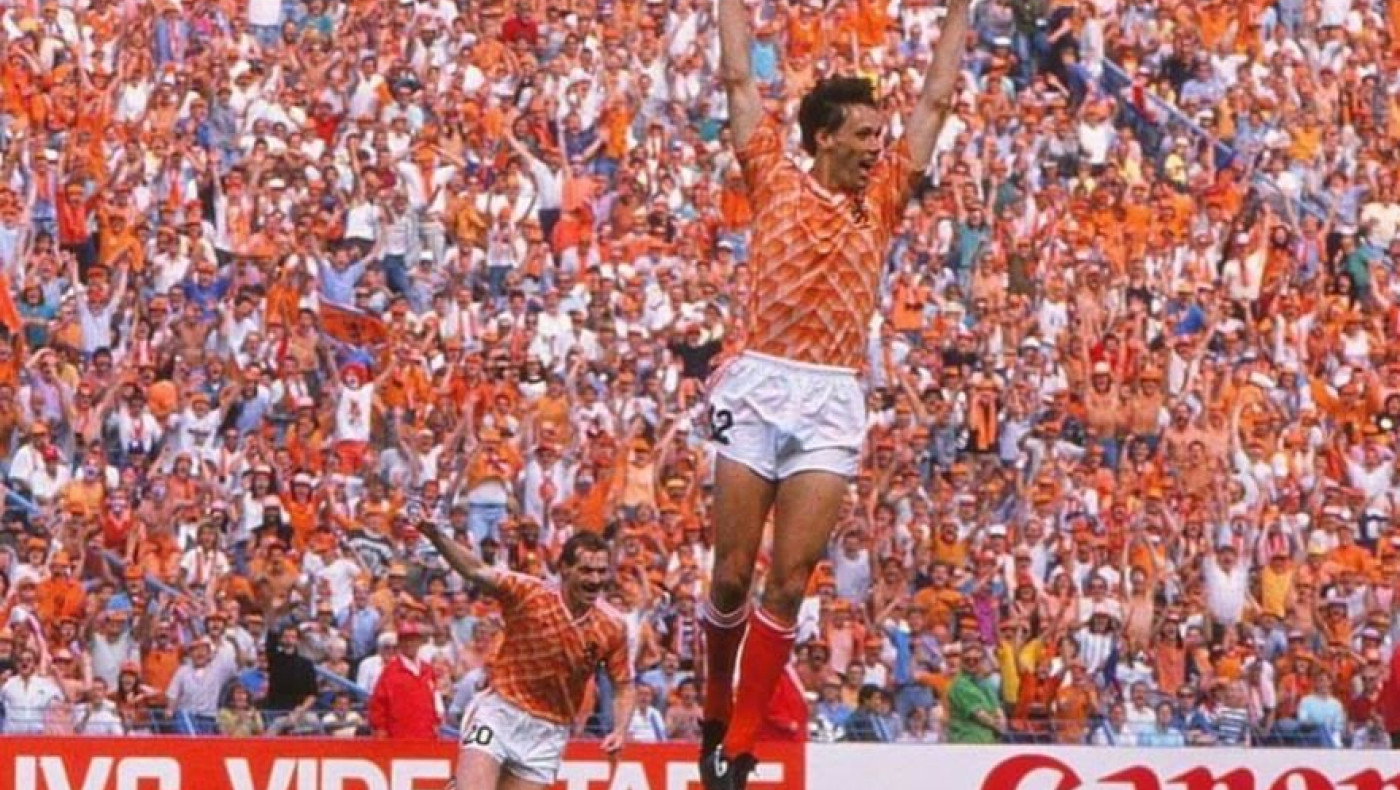 EURO: Γκολ «ζωγραφιές», γκολ που έμειναν στην ιστορία (ΜΕΡΟΣ Α')