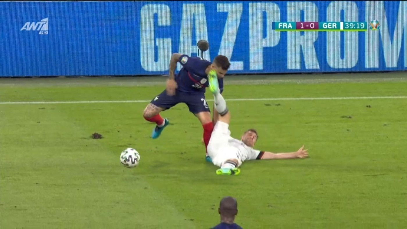 Γαλλία-Γερμανία: Αυτογκόλ από Χούμελς και... χαρισμένη αποβολή στον Κίμιχ