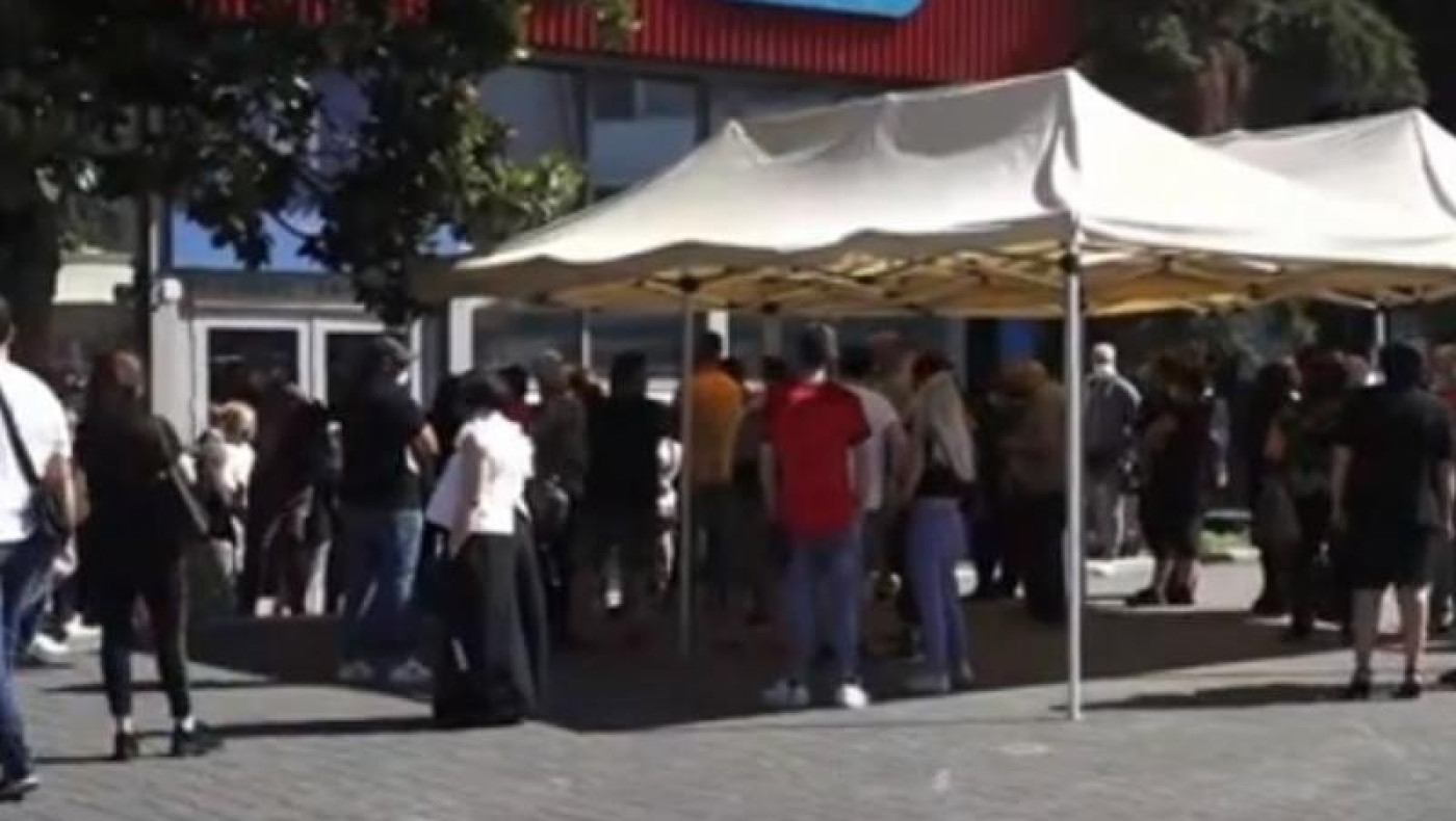 Στο 75% το τείχος ανοσίας στην Ελλάδα – Τι θα γίνει με τα παιδιά 12-15 ετών