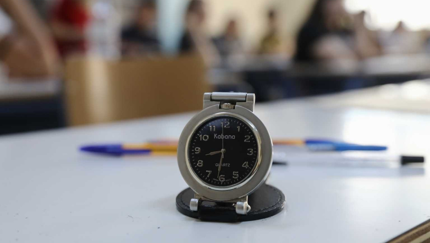 Πανελλήνιες 2021: Τι ισχύει με τα κινητά τηλέφωνα