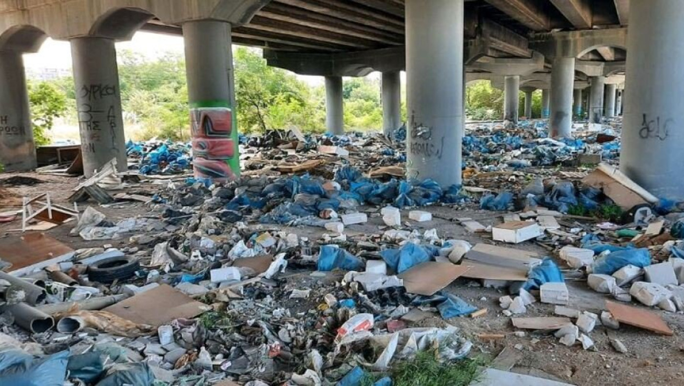 Κινέζοι σε απόγνωση: «Δώστε μας τα σκουπίδια σας»