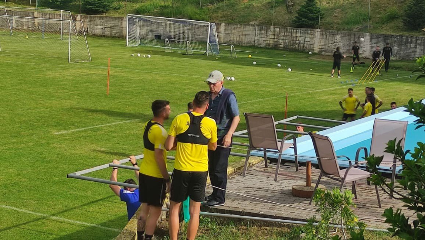 Άρης: Στέφανος Γαϊτάνος με τα «παιδιά» του...Δεληζήση και Μάνο