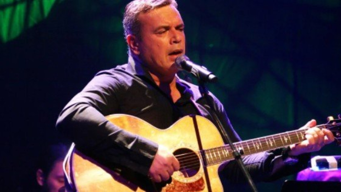 Φεύγει από την Αθήνα ο Μανόλης Λιδάκης - Τι έγραψε το μήνυμά του