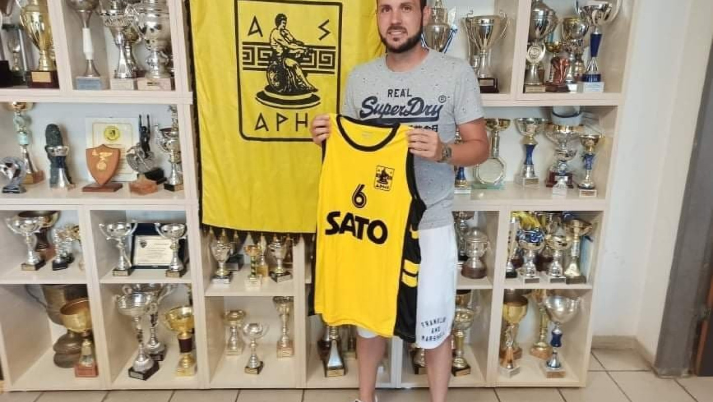 Αρης: Ενας φίλος από τα παλιά με τη φανέλα του «Αυτοκράτορα»!