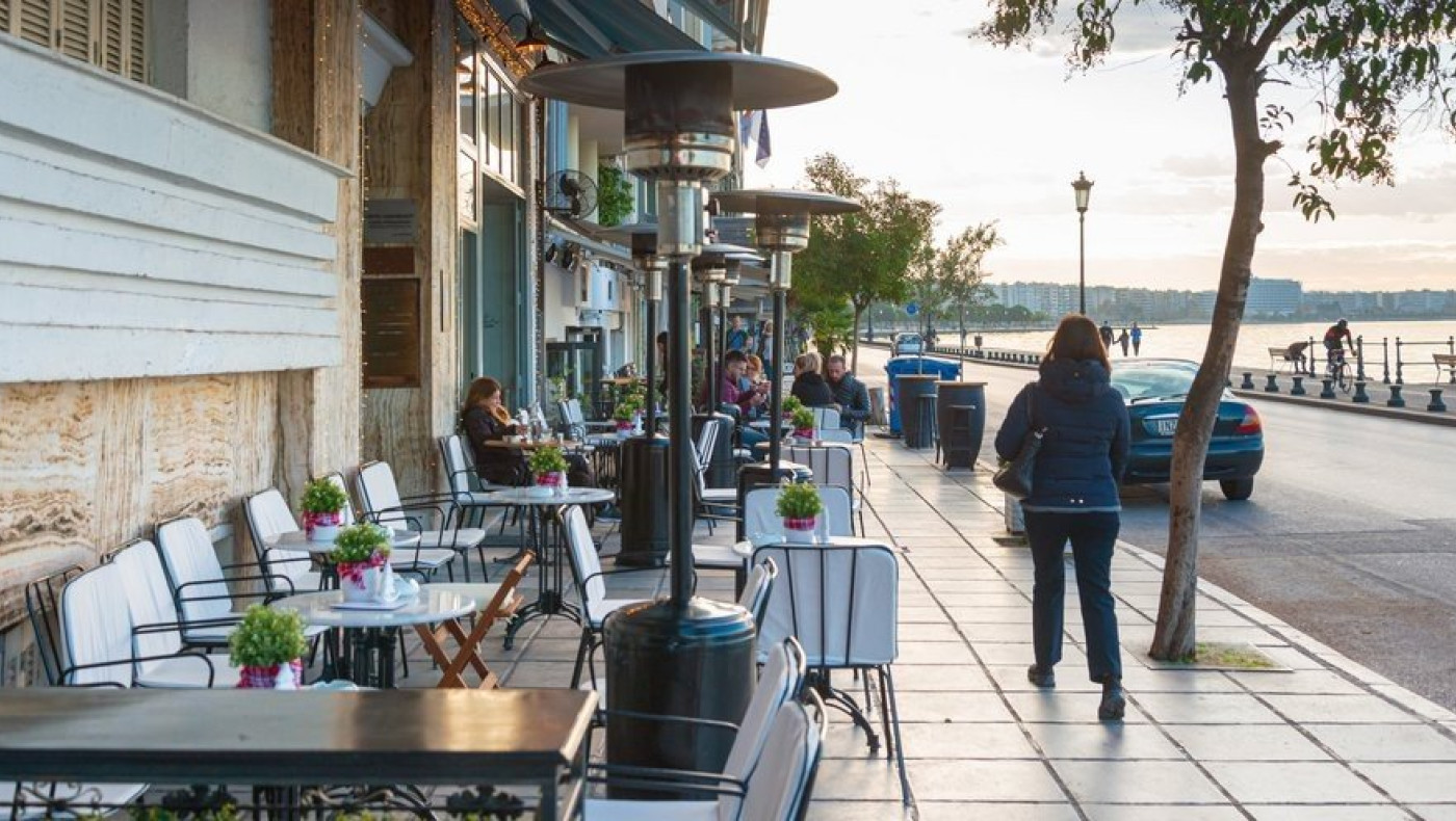 Εστίαση: Στοπ και στα ανεμβολίαστα παιδιά κάτω των 12 ετών