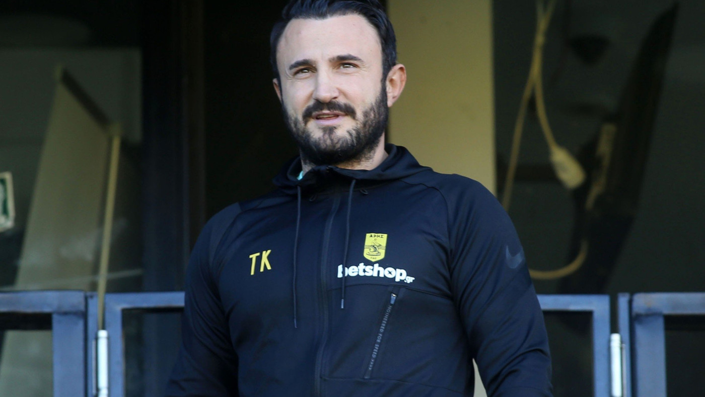 Άρης: Ο Καρυπίδης σκέφτεται να κάτσει στον πάγκο με την ΑΕΚ