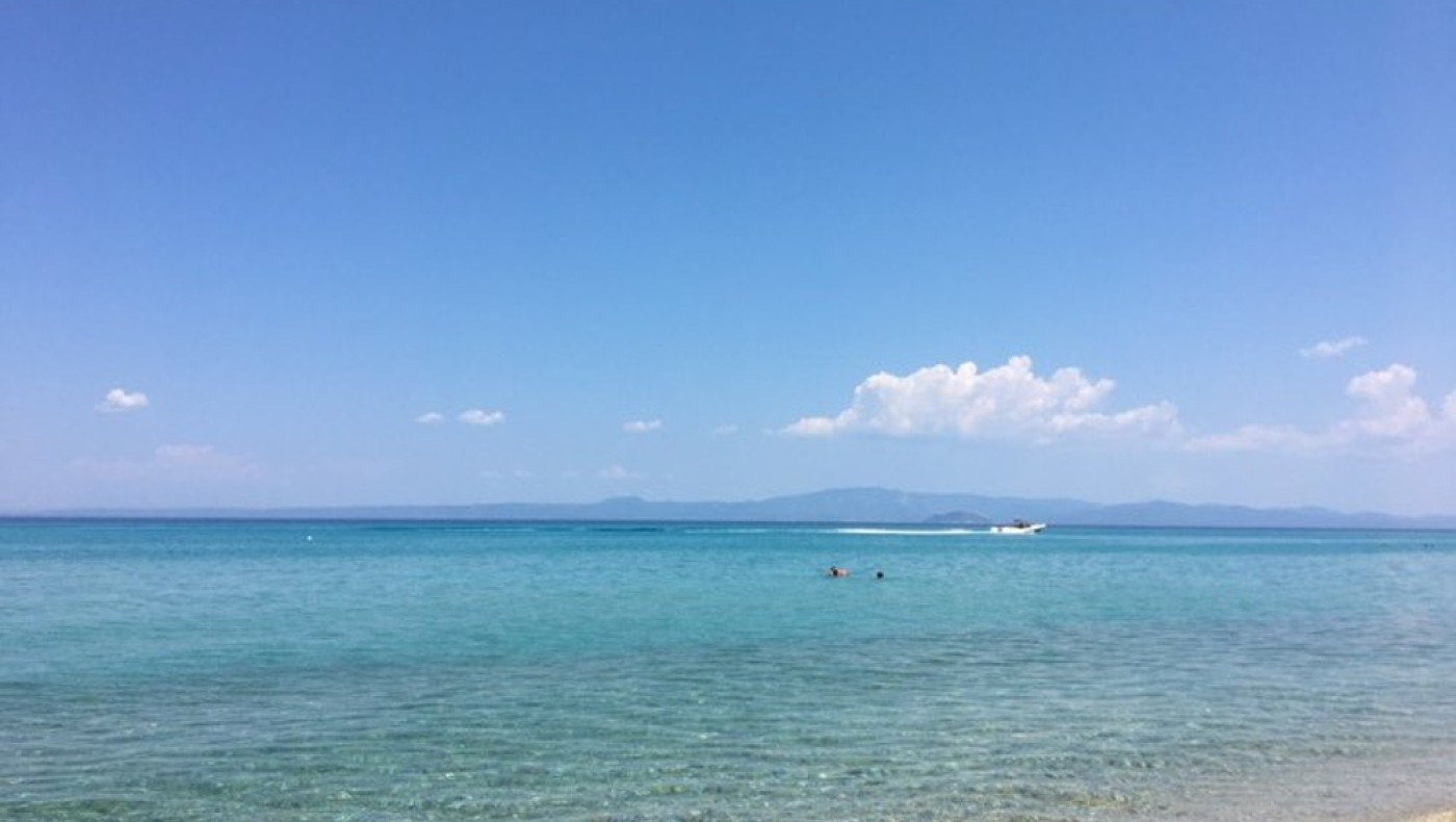 Εστιατόριο στην Πολίχνη διοργανώνει δωρεάν εκδρομή στη Χαλκιδική για 60 πολίτες