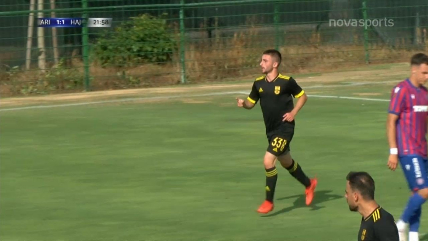 «Φωνάζει» για στόπερ ο Αρης, έχασε με 1-3 από τη Χάιντουκ